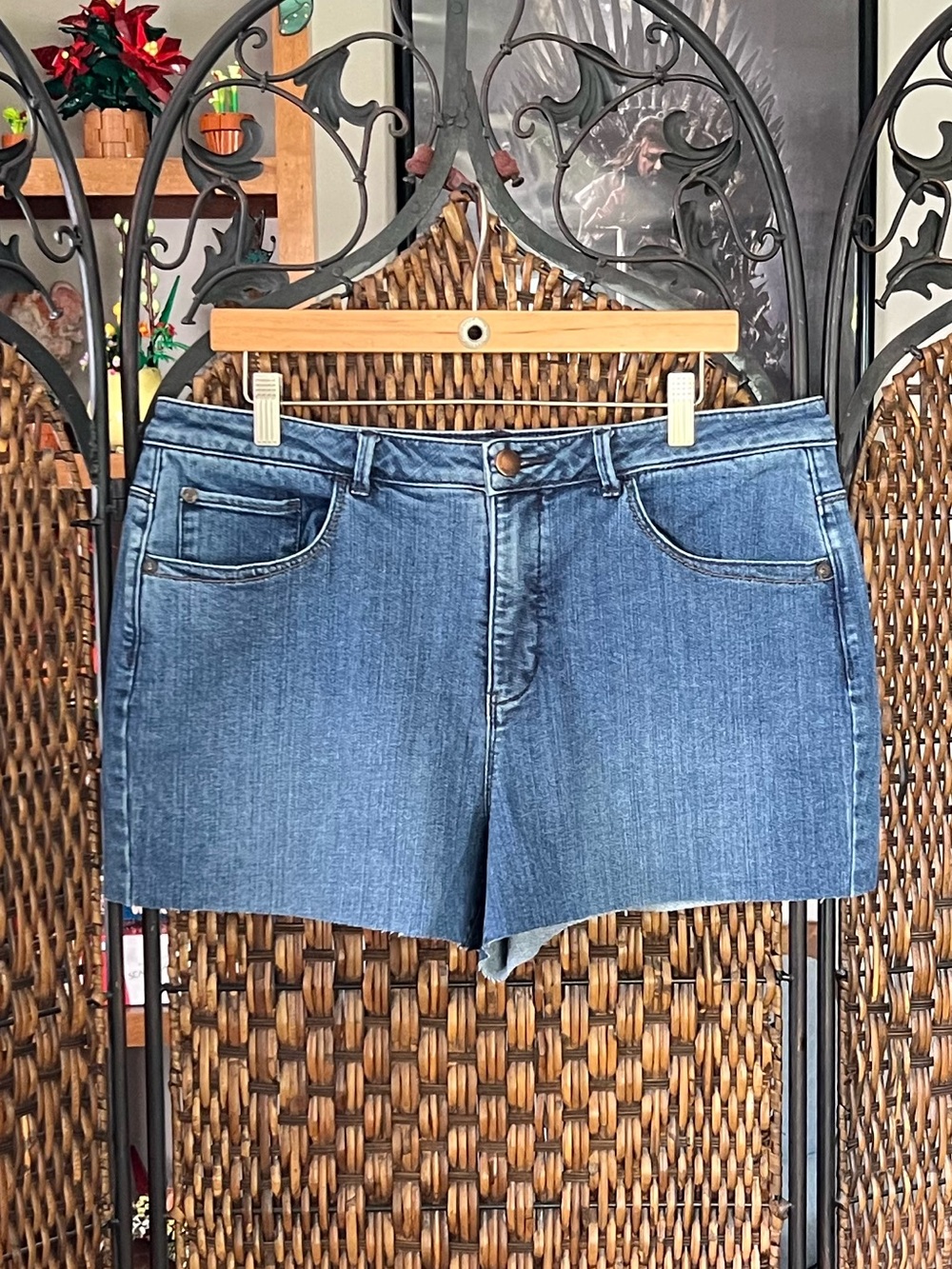 16 Coldwater Creek Cutoff Denim Shorts Cotton